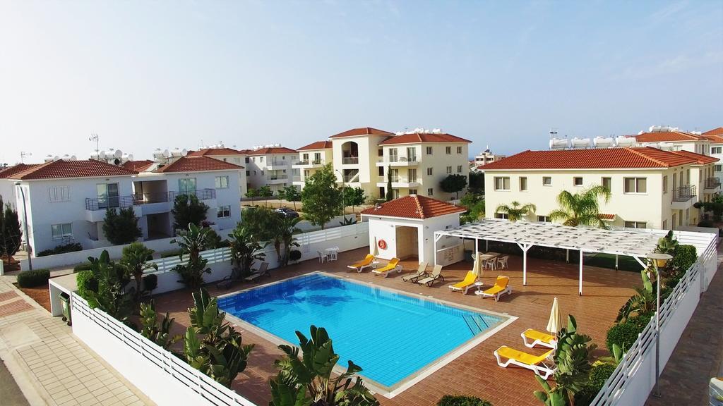 Mythical Sands Resort - Antonios Paralimni Exterior foto